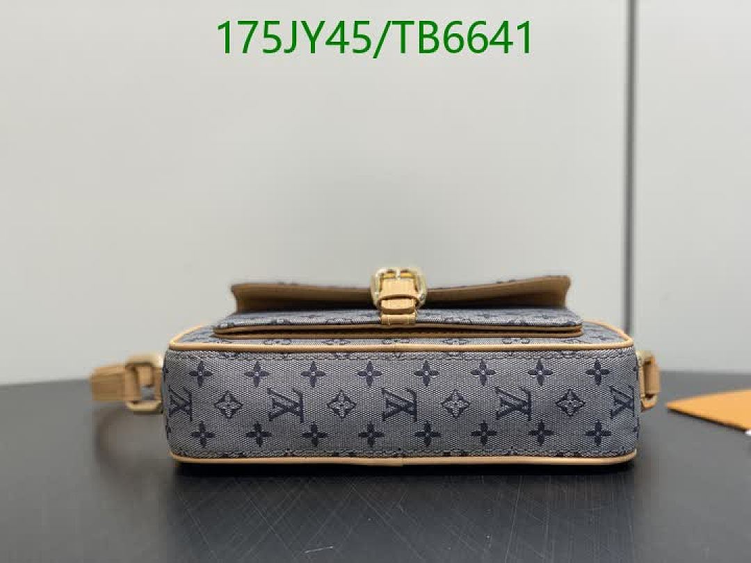 LV-Bags(5A) Code: TB6641 $: 175USD