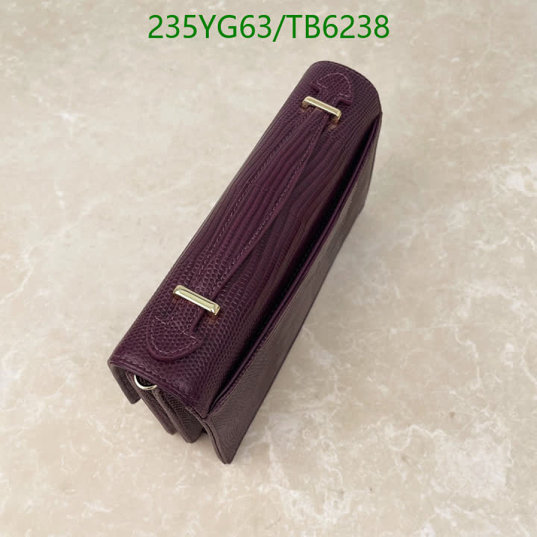 Dior-Bags(5A) Code: TB6238 $: 235USD