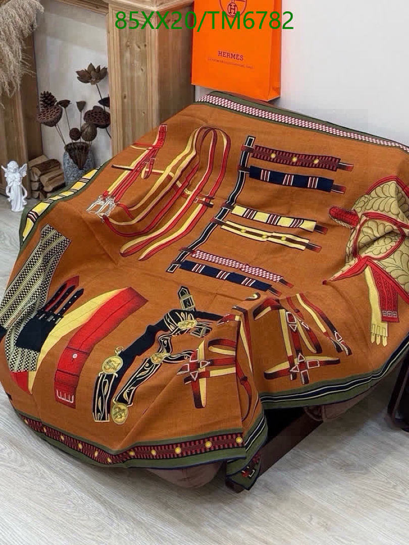 Hermes-Scarves Code: TM6782 $: 85USD