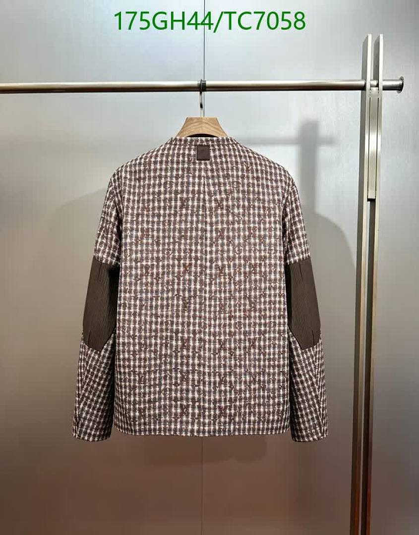 LV-Clothing Code: TC7058 $: 175USD
