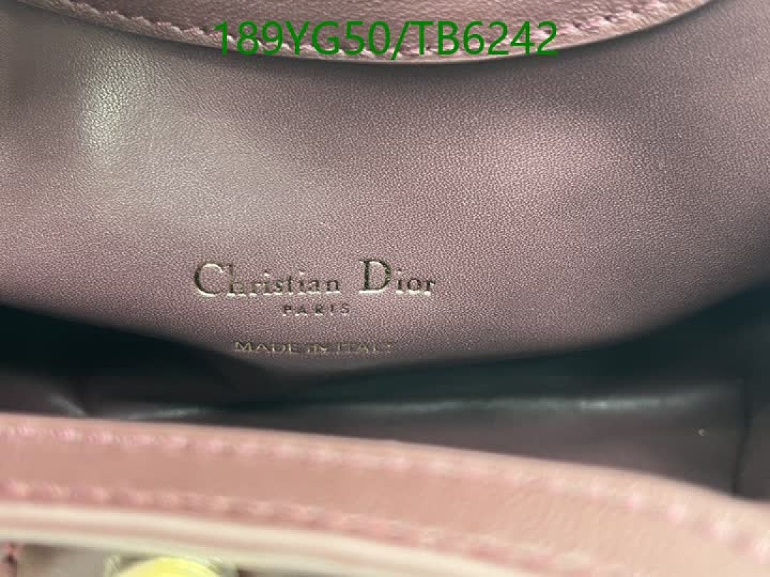 Dior-Bags(5A) Code: TB6242 $: 189USD