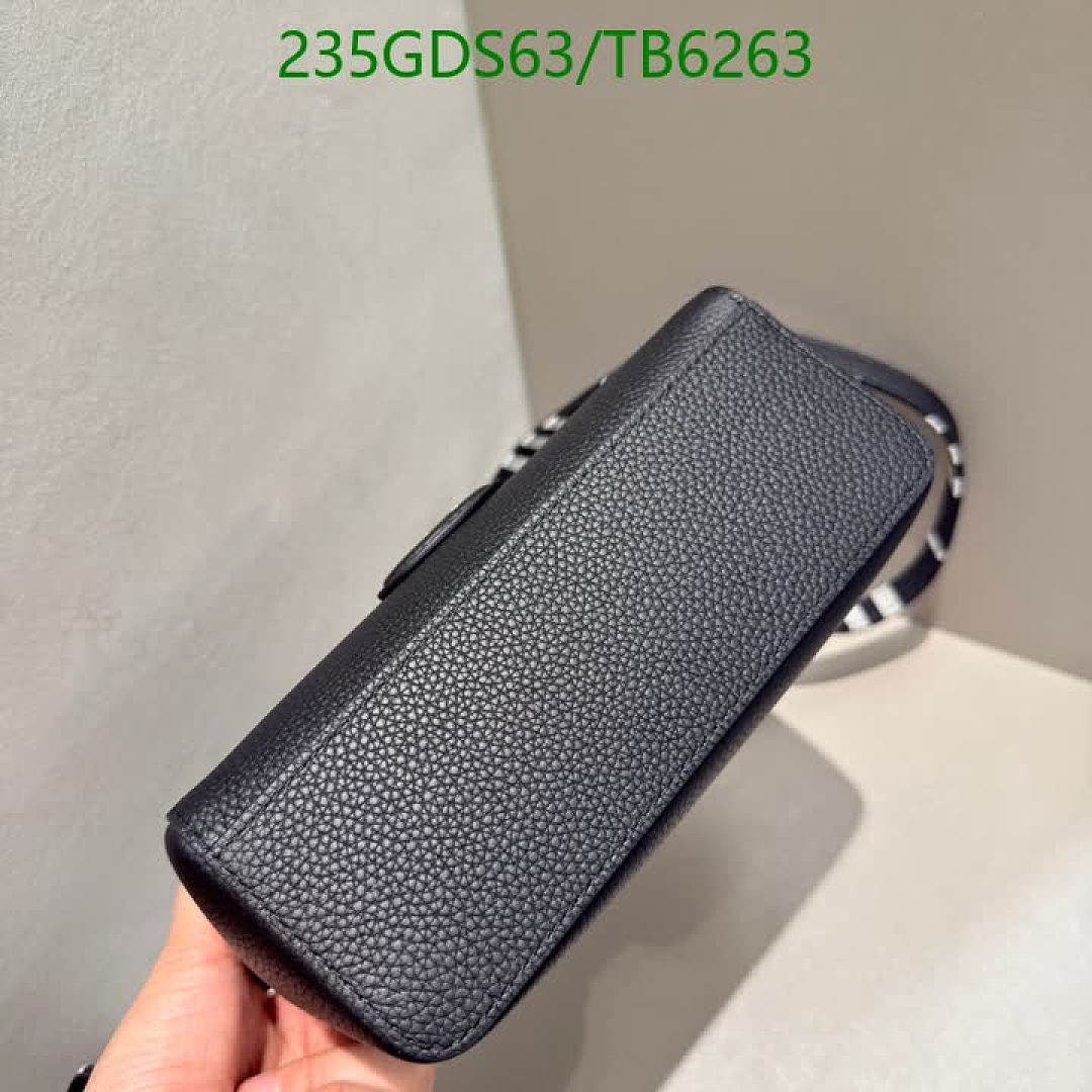 Burberry-Bags(5A) Code: TB6263 $: 235USD