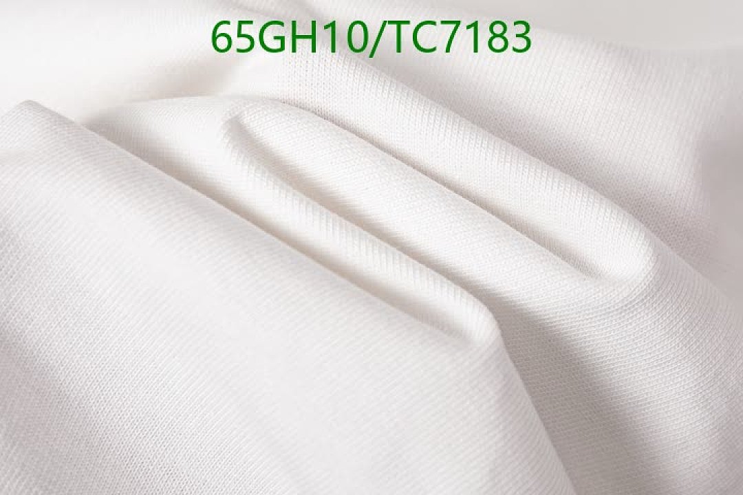 Burberry-Clothing Code: TC7183 $: 65USD