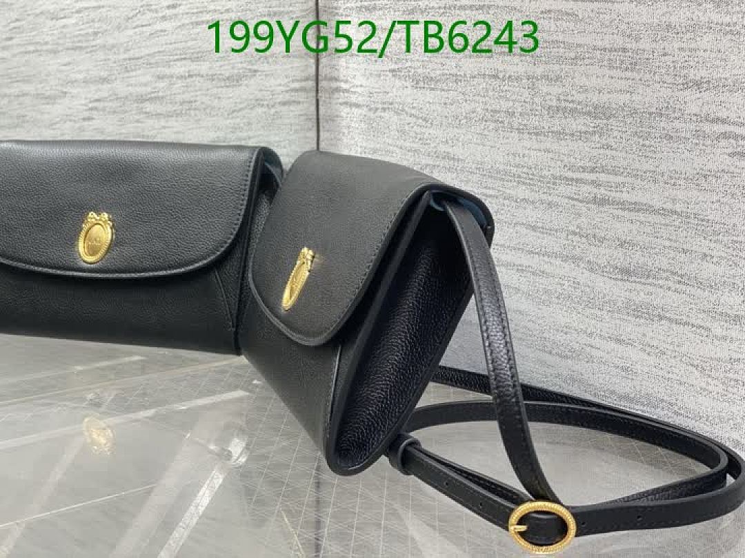 Dior-Bags(5A) Code: TB6243 $: 199USD