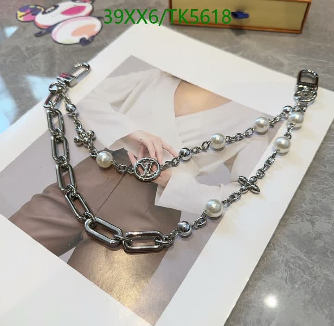 LV-Keychains & Bag Charms Code: TK5618 $: 39USD