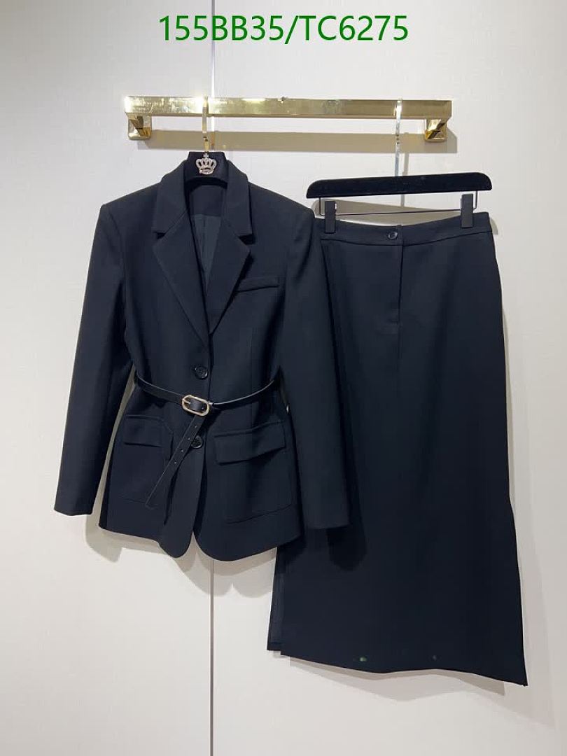 LV-Clothing Code: TC6275 $: 155USD