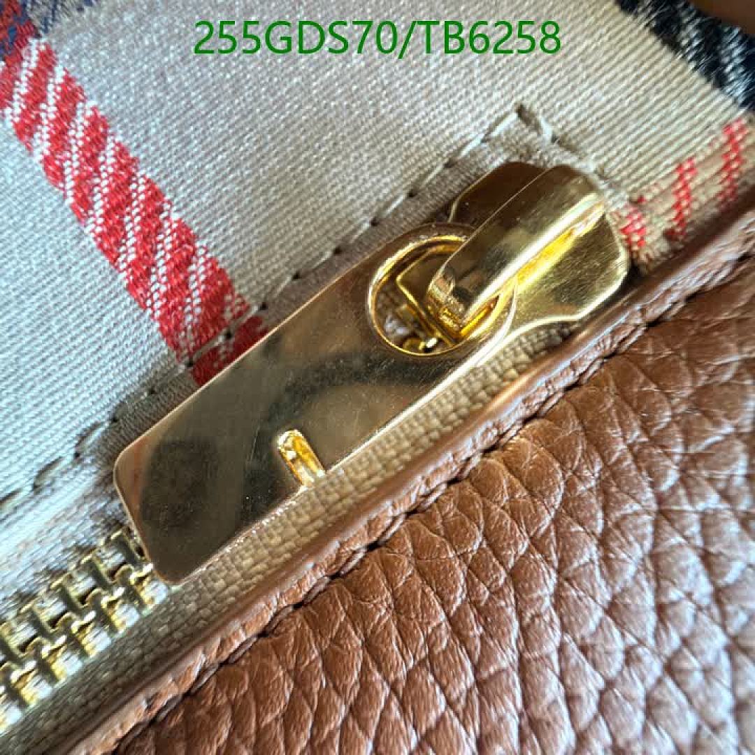 Burberry-Bags(5A) Code: TB6258 $: 255USD