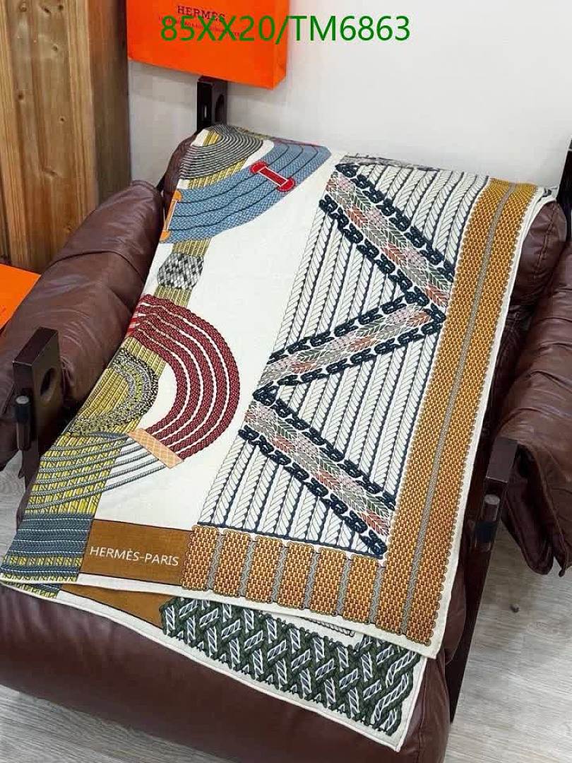 Hermes-Scarves Code: TM6863 $: 85USD
