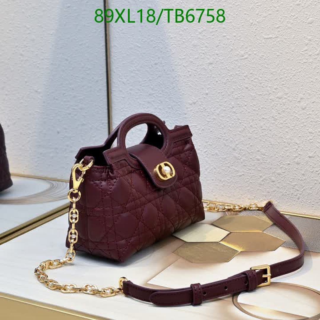 Dior-Bags(4A) Code: TB6758 $: 89USD