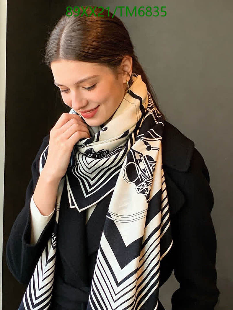 Hermes-Scarves Code: TM6835 $: 89USD