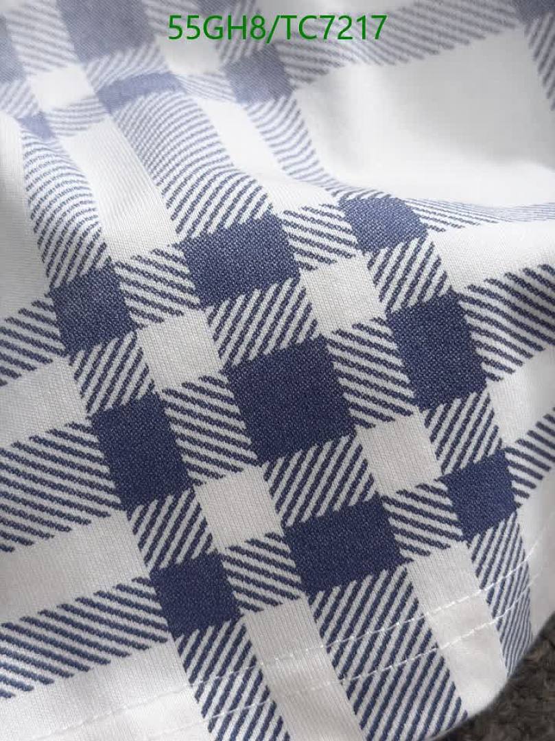 Burberry-Clothing Code: TC7217 $: 55USD