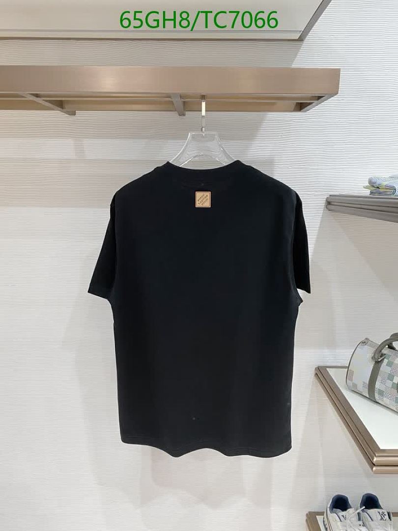 LV-Clothing Code: TC7066 $: 65USD