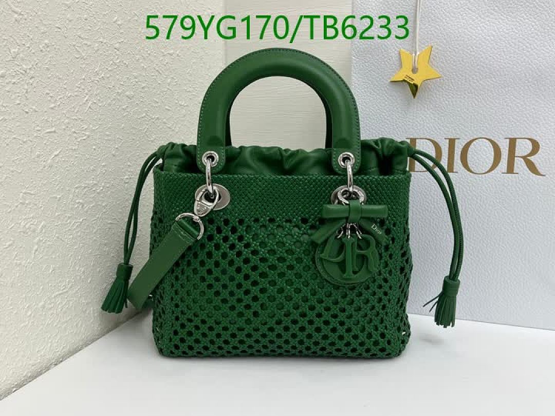 Dior-Bags(5A) Code: TB6233 $: 579USD