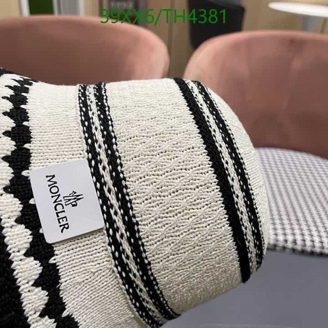 Moncler-Hats Code: TH4381 $: 39USD