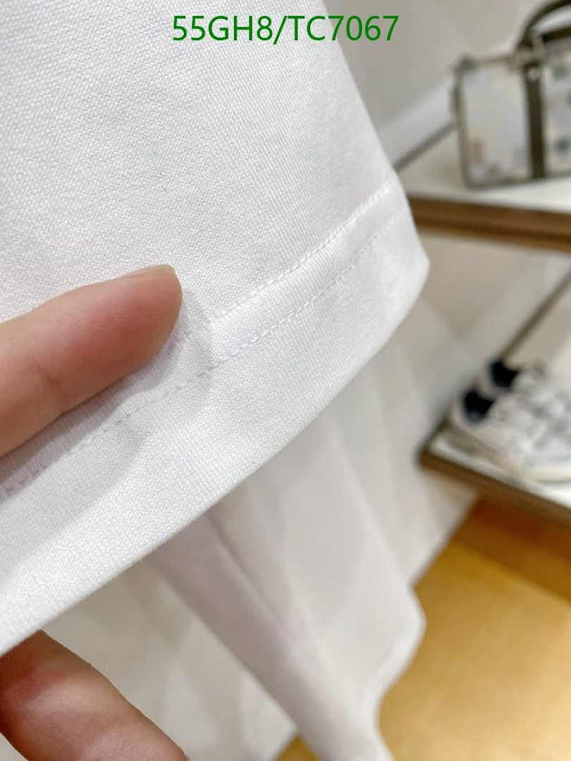 LV-Clothing Code: TC7067 $: 55USD