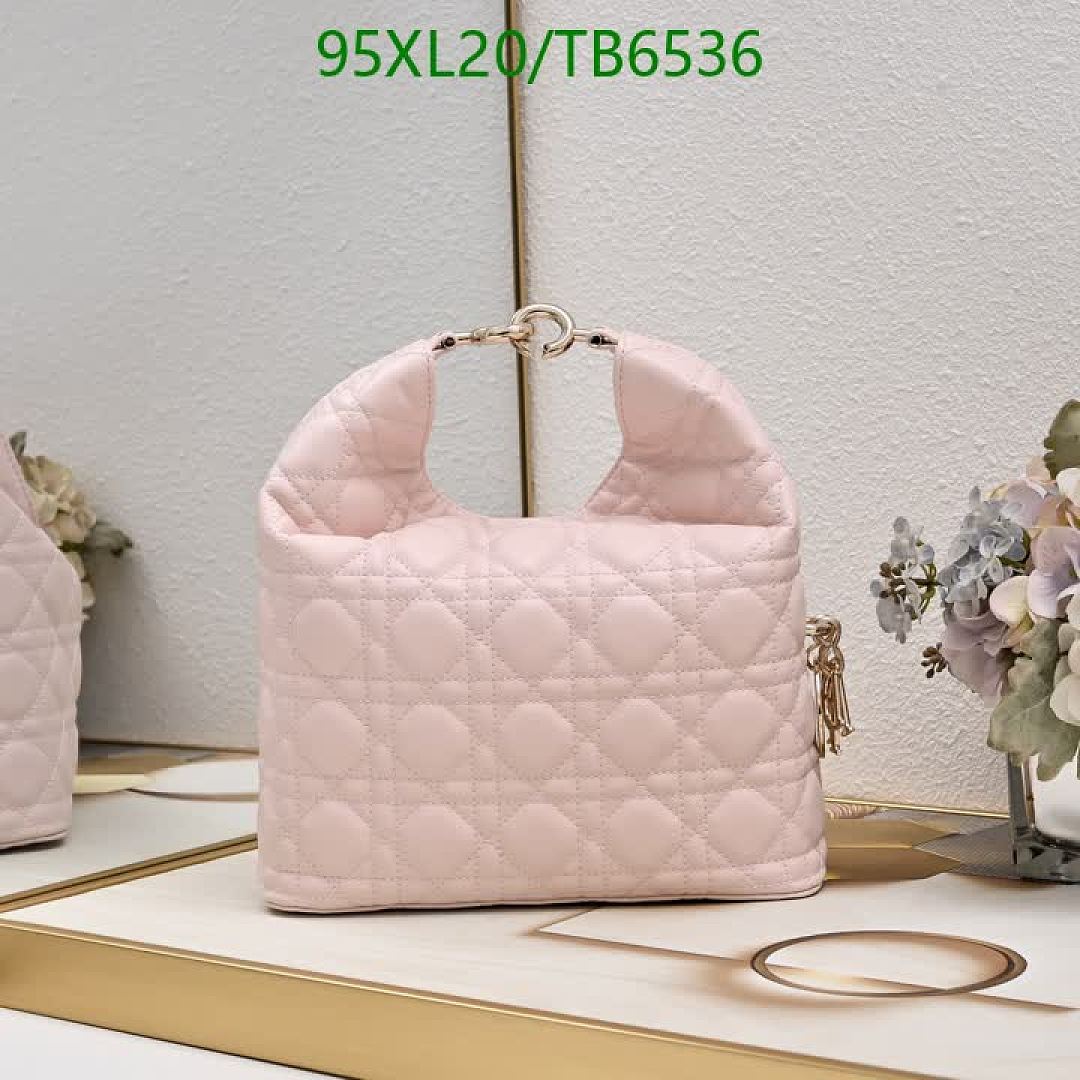 Dior-Bags(4A) Code: TB6536 $: 95USD