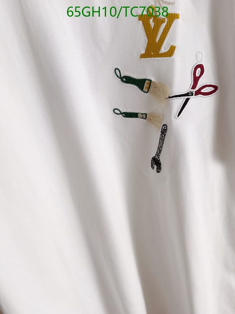 LV-Clothing Code: TC7038 $: 65USD