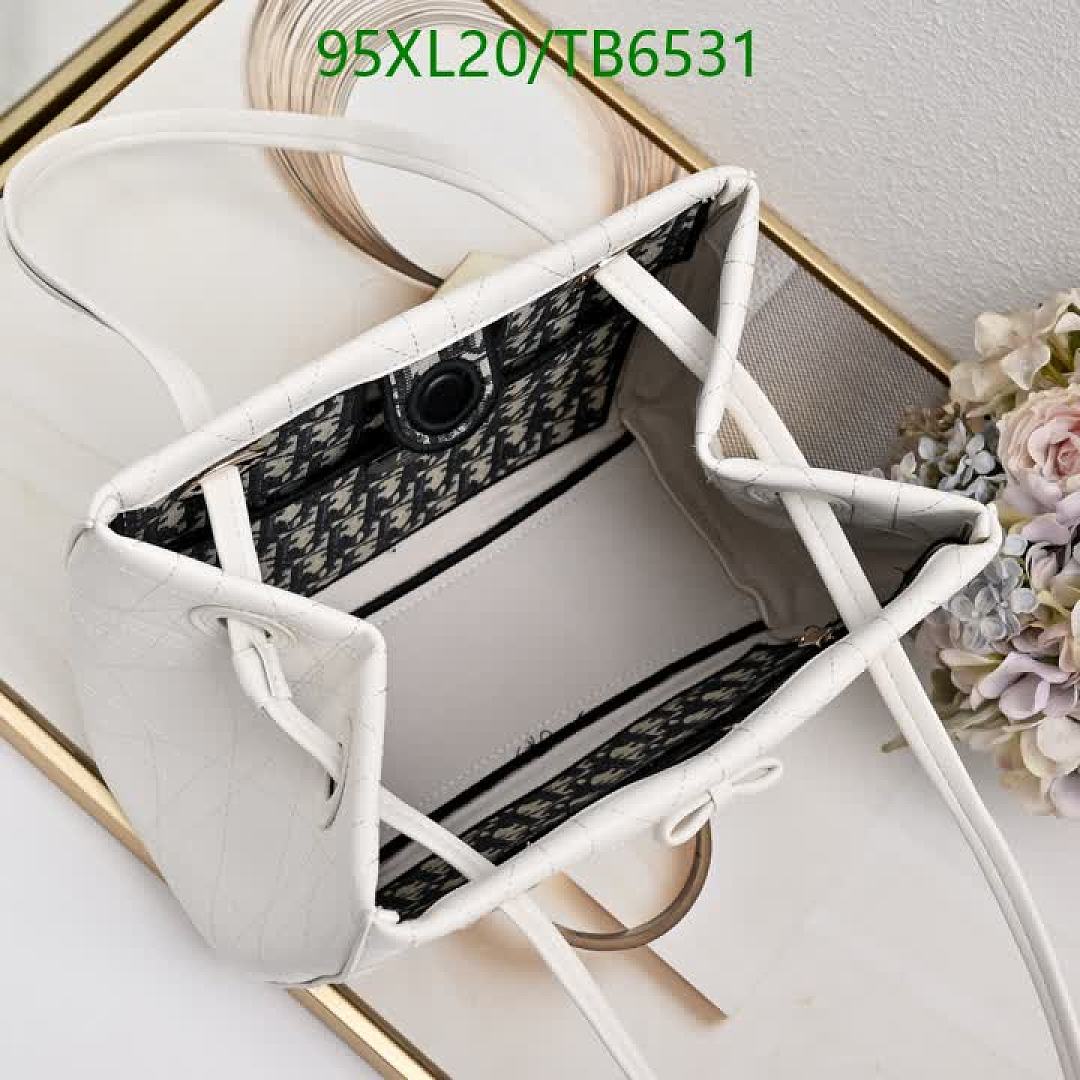 Dior-Bags(4A) Code: TB6531 $: 95USD