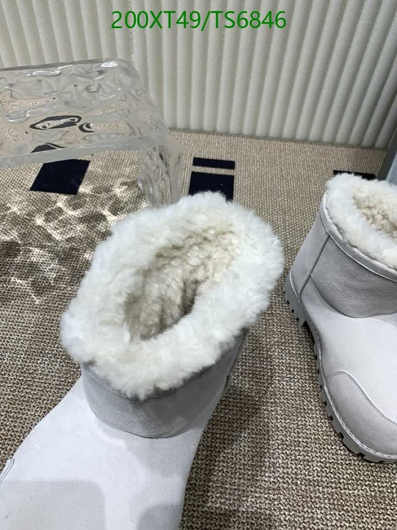 Boots-Shoes(Men) Code: TS6846 $: 200USD