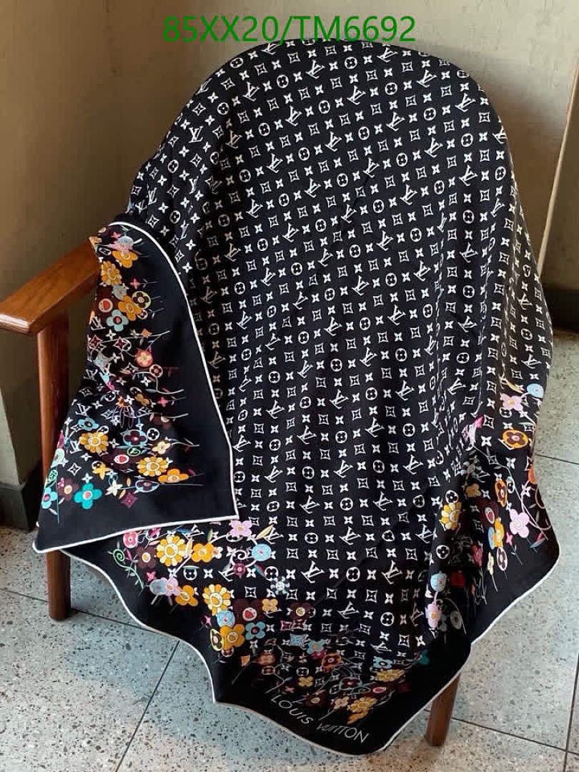 LV-Scarves Code: TM6692 $: 85USD