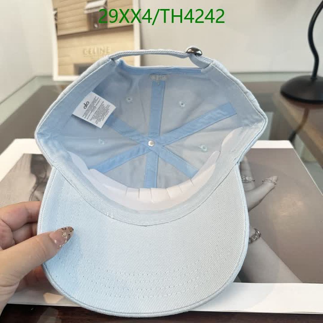 Alo yoga-Hats Code: TH4242 $: 29USD