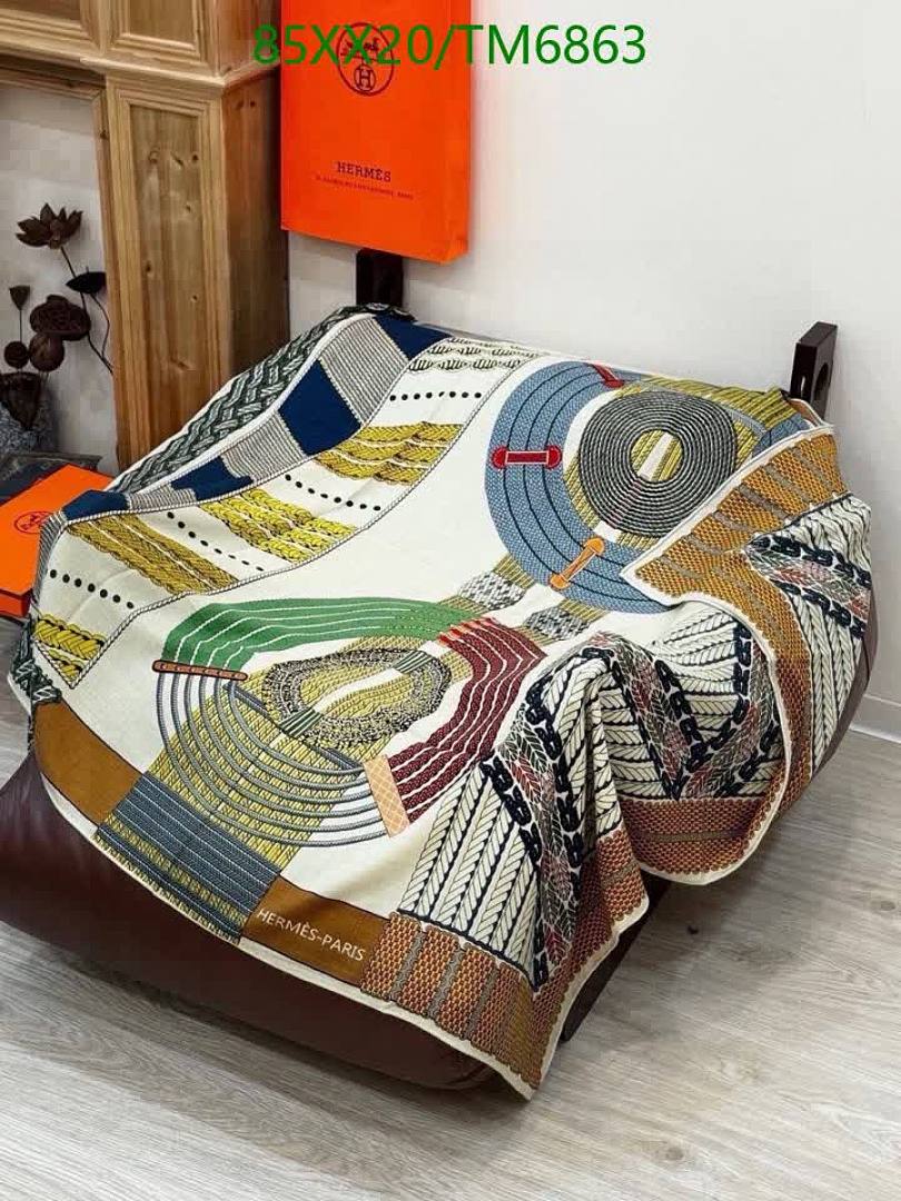 Hermes-Scarves Code: TM6863 $: 85USD