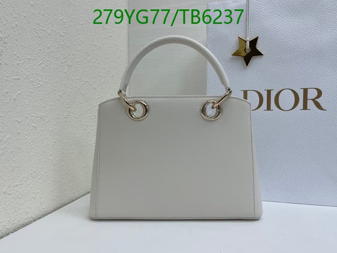 Dior-Bags(5A) Code: TB6237 $: 279USD