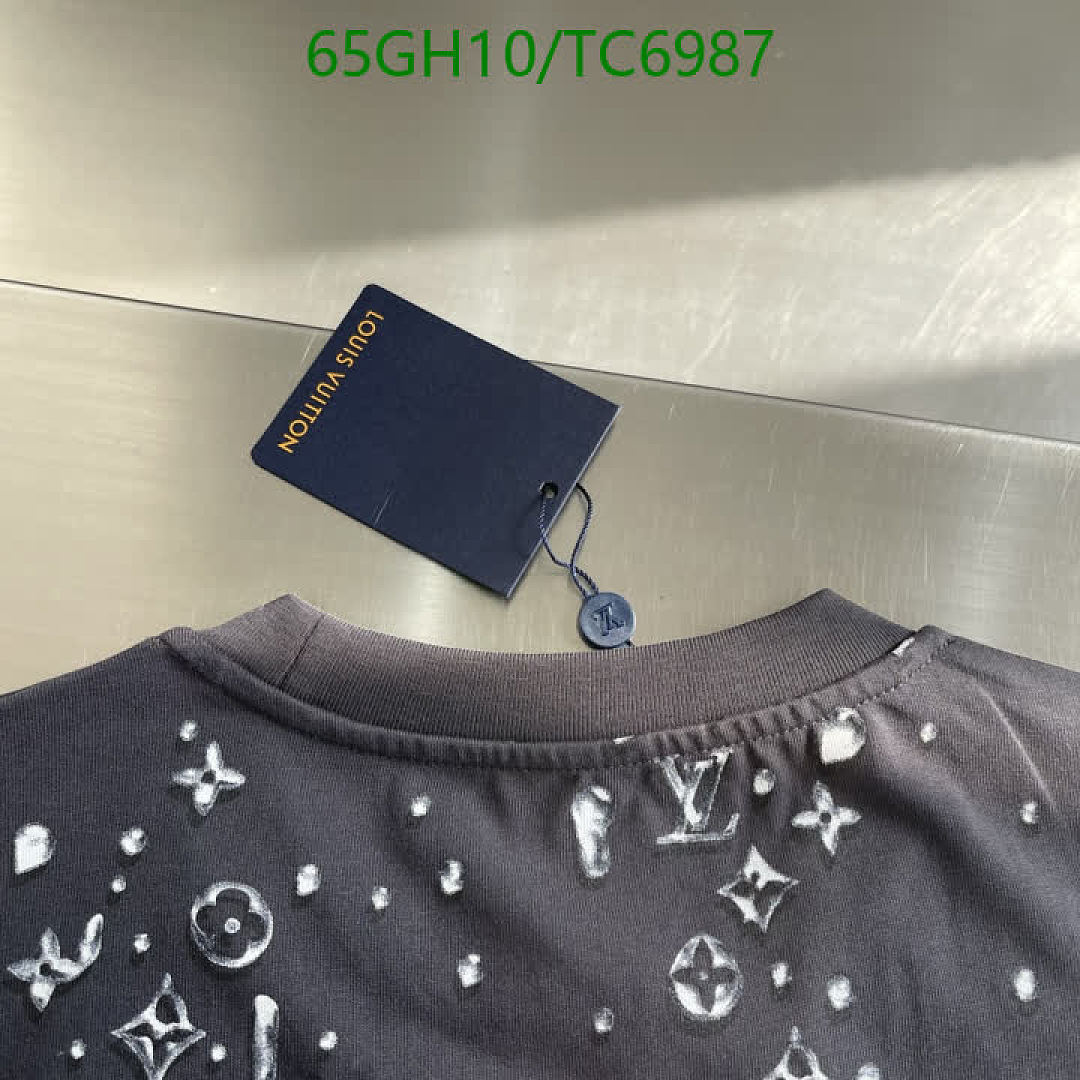 LV-Clothing Code: TC6987 $: 65USD