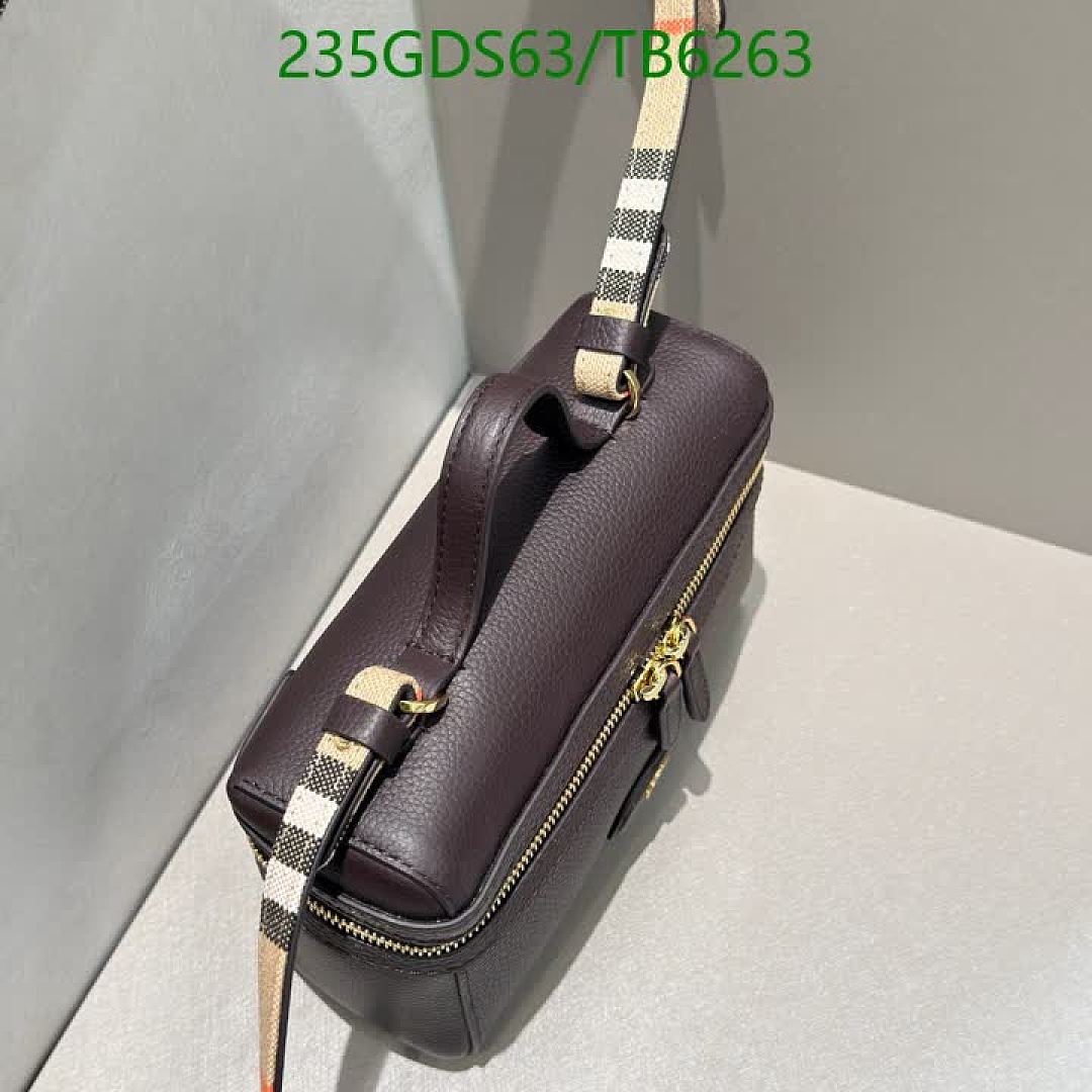 Burberry-Bags(5A) Code: TB6263 $: 235USD