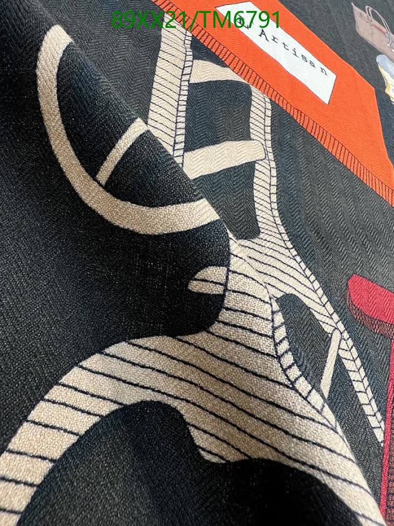 Hermes-Scarves Code: TM6791 $: 89USD