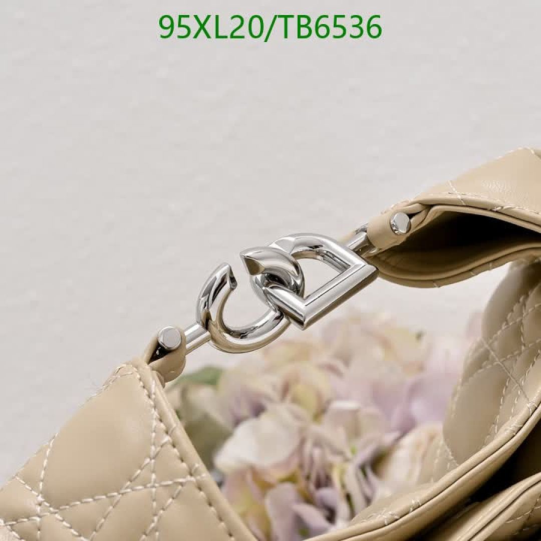 Dior-Bags(4A) Code: TB6536 $: 95USD