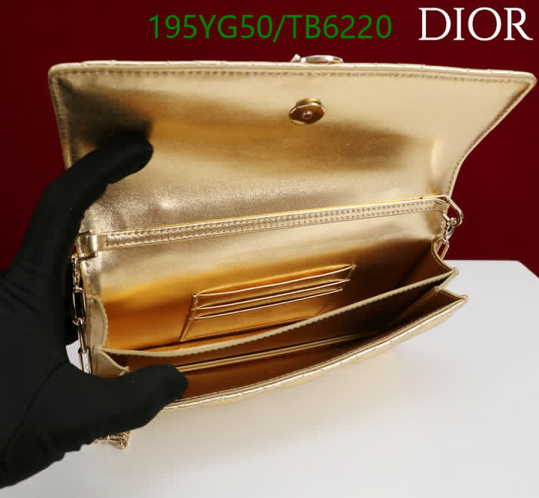 Dior-Bags(5A) Code: TB6220 $: 195USD