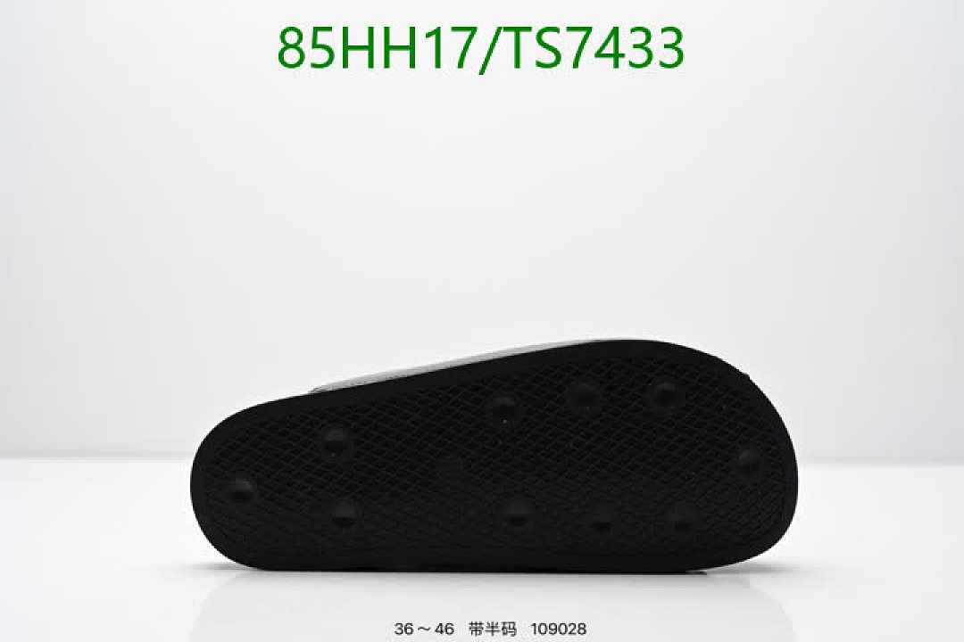 Adidas-Shoes(Women) Code: TS7433 $: 85USD