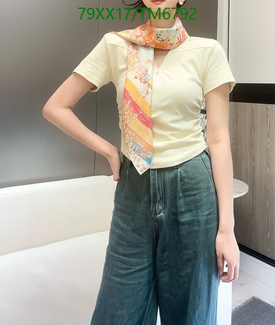 Hermes-Scarves Code: TM6792 $: 79USD