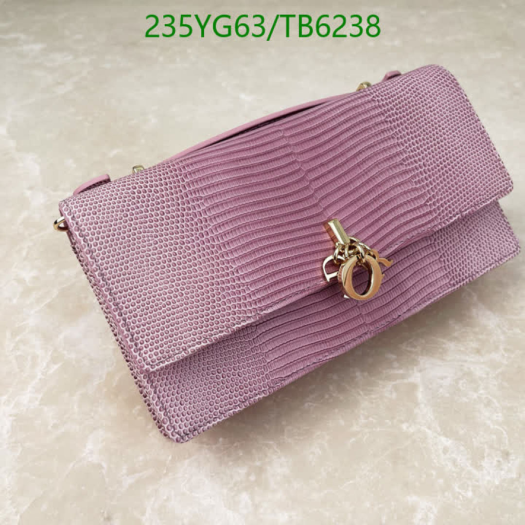 Dior-Bags(5A) Code: TB6238 $: 235USD