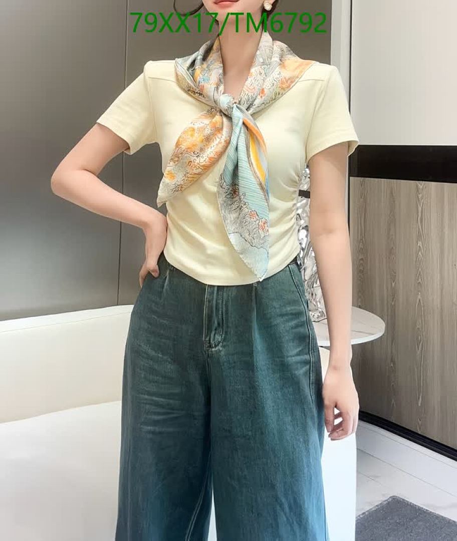 Hermes-Scarves Code: TM6792 $: 79USD