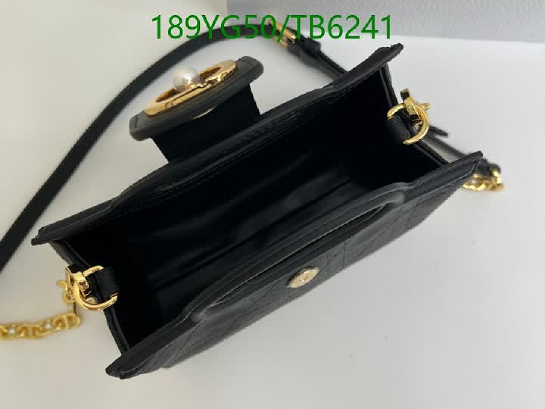 Dior-Bags(5A) Code: TB6241 $: 189USD