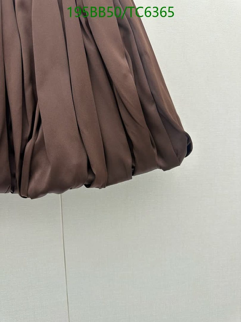 Miu Miu-Clothing Code: TC6365 $: 195USD