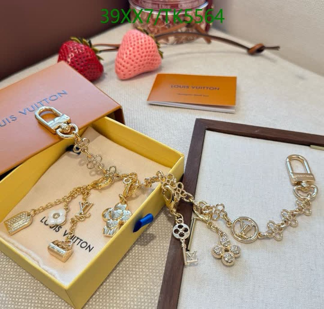 LV-Keychains & Bag Charms Code: TK5564 $: 39USD
