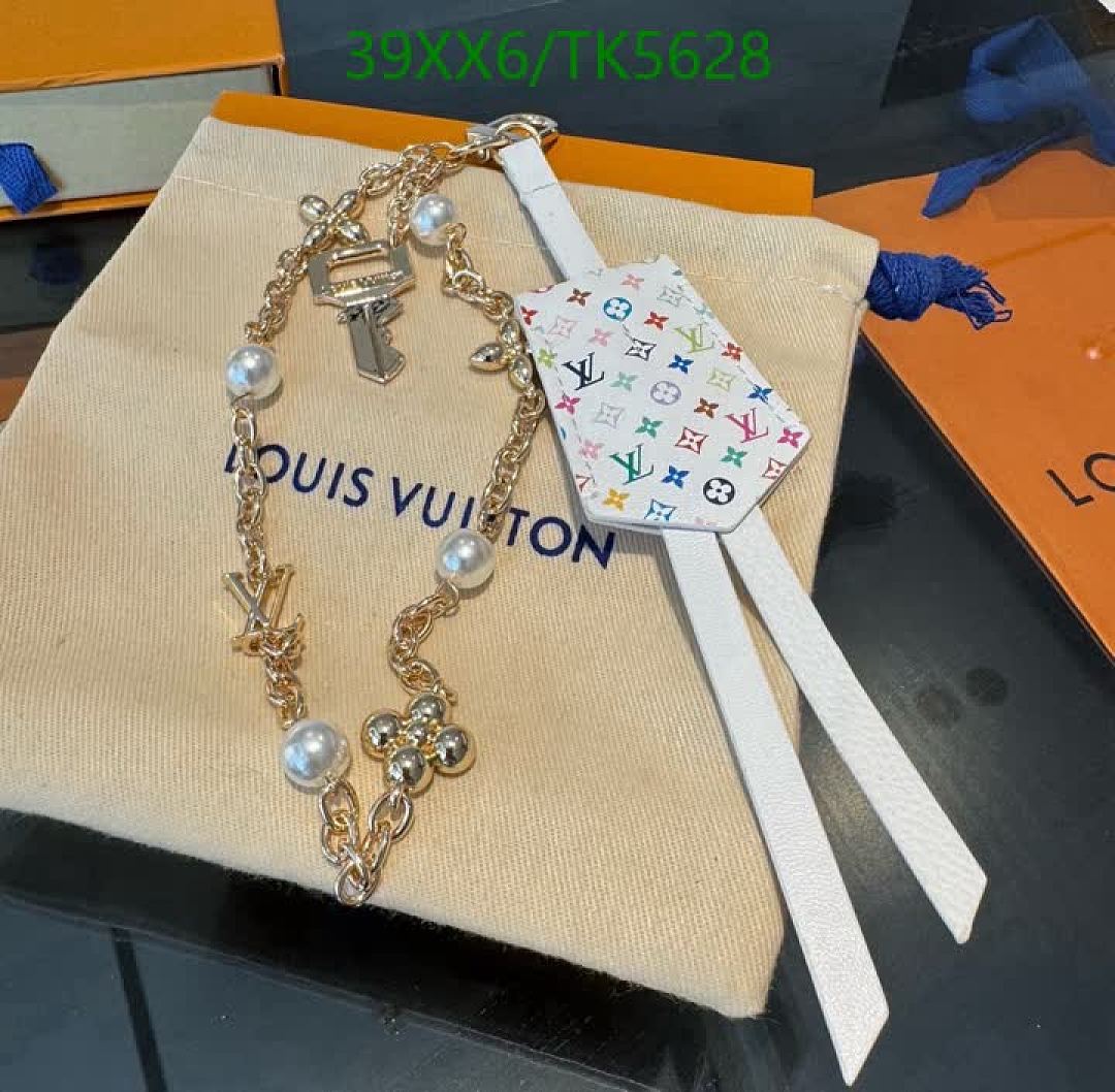 LV-Keychains & Bag Charms Code: TK5628 $: 39USD