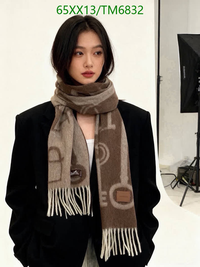 Hermes-Scarves Code: TM6832 $: 65USD