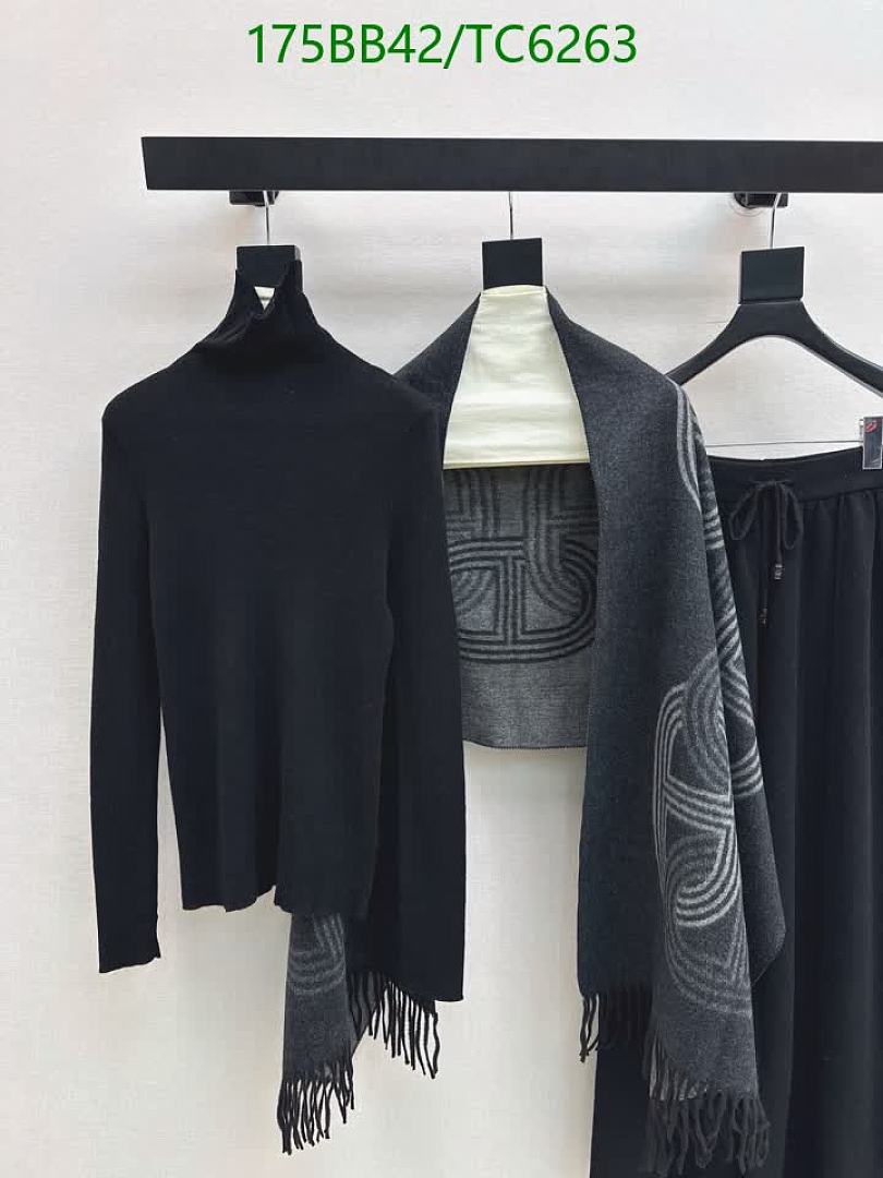 LV-Clothing Code: TC6263 $: 175USD