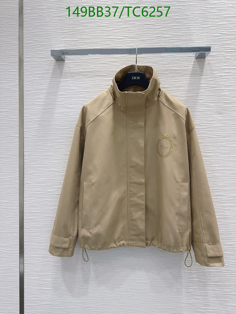 LV-Clothing Code: TC6257 $: 149USD