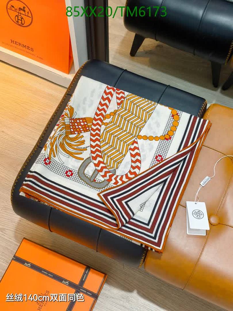 Hermes-Scarves Code: TM6173 $: 85USD