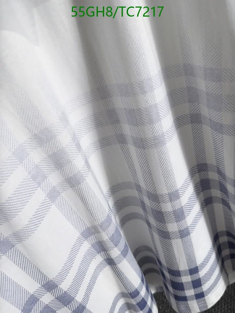 Burberry-Clothing Code: TC7217 $: 55USD