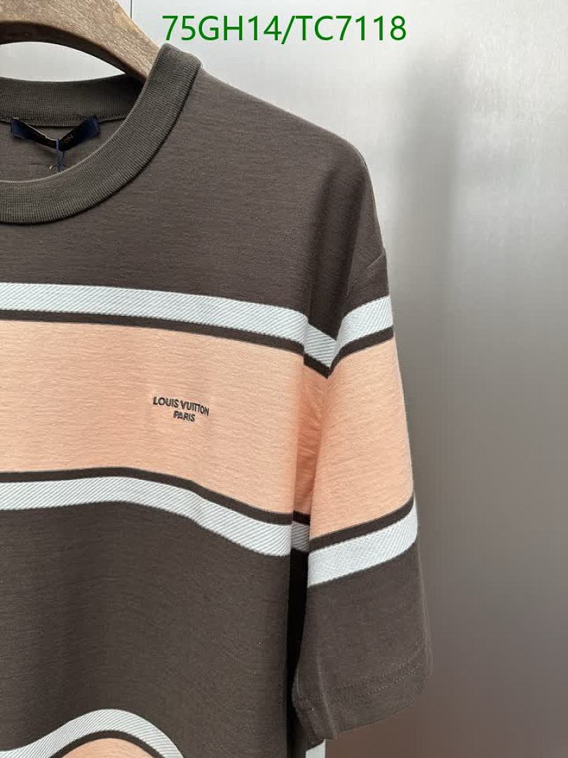 LV-Clothing Code: TC7118 $: 75USD