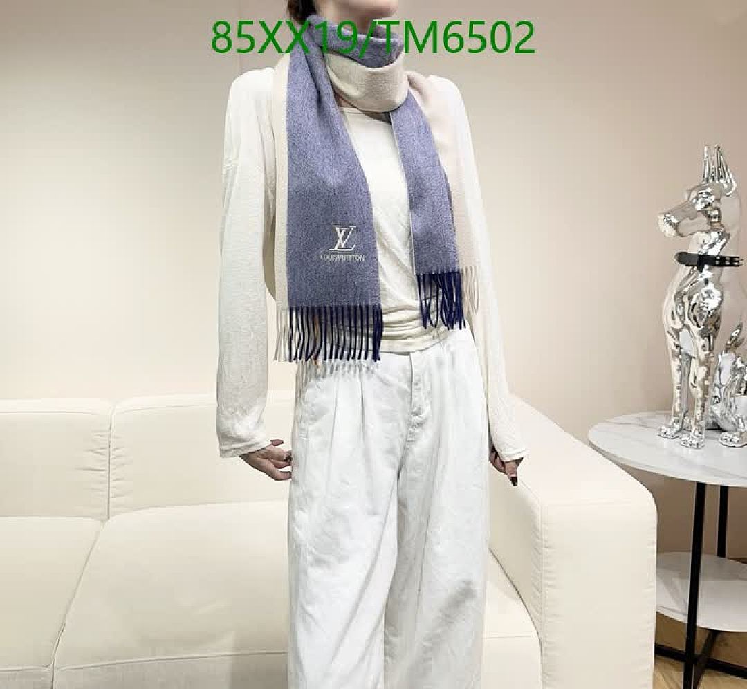 LV-Scarves Code: TM6502 $: 85USD