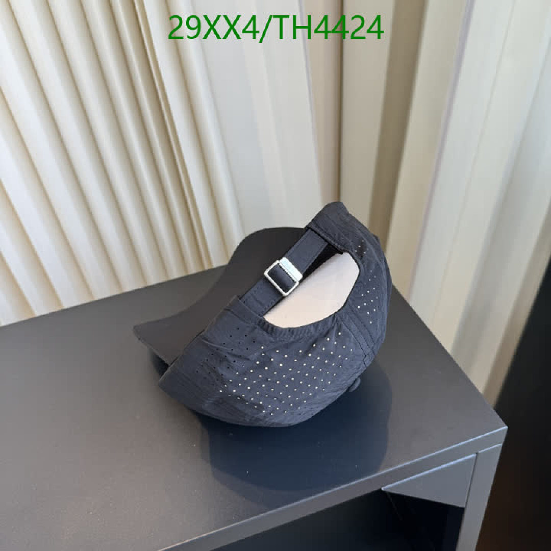 YSL-Hats Code: TH4424 $: 29USD