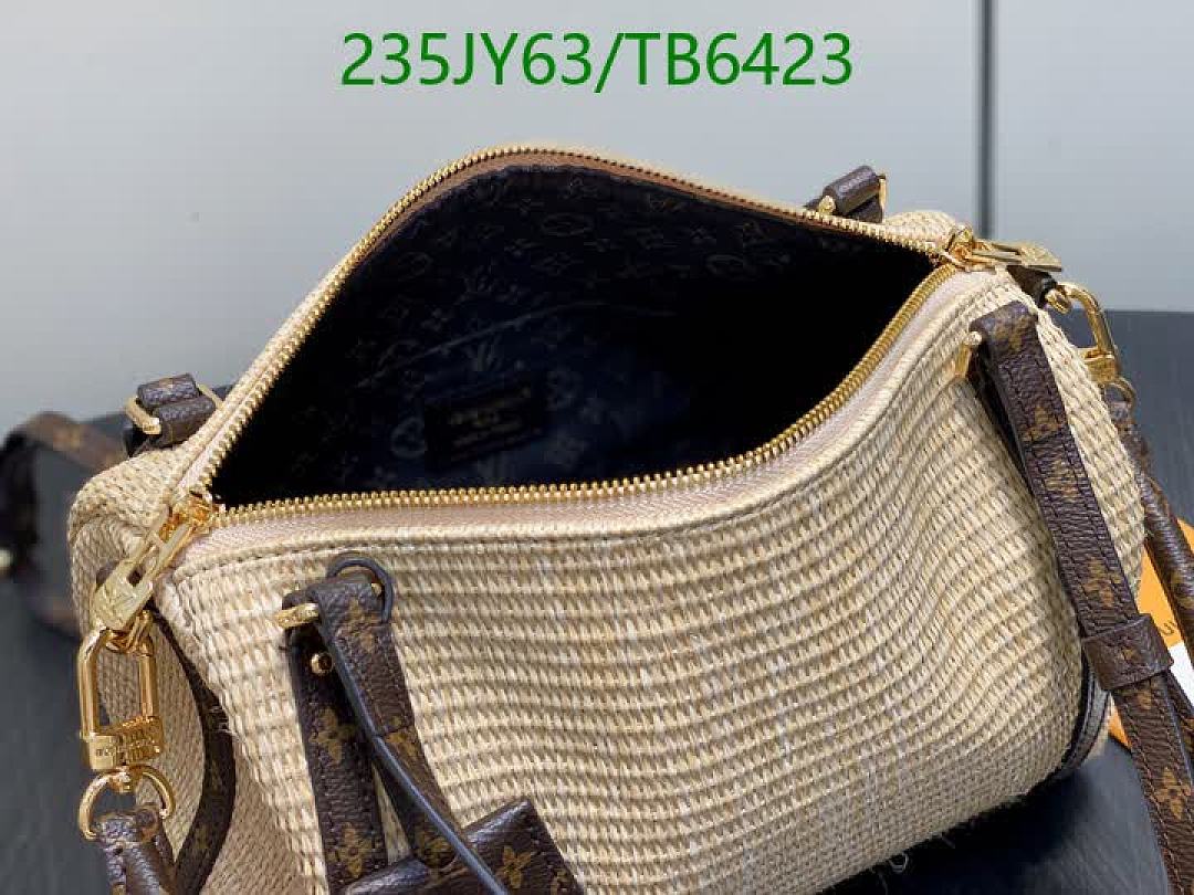 LV-Bags(5A) Code: TB6423 $: 235USD