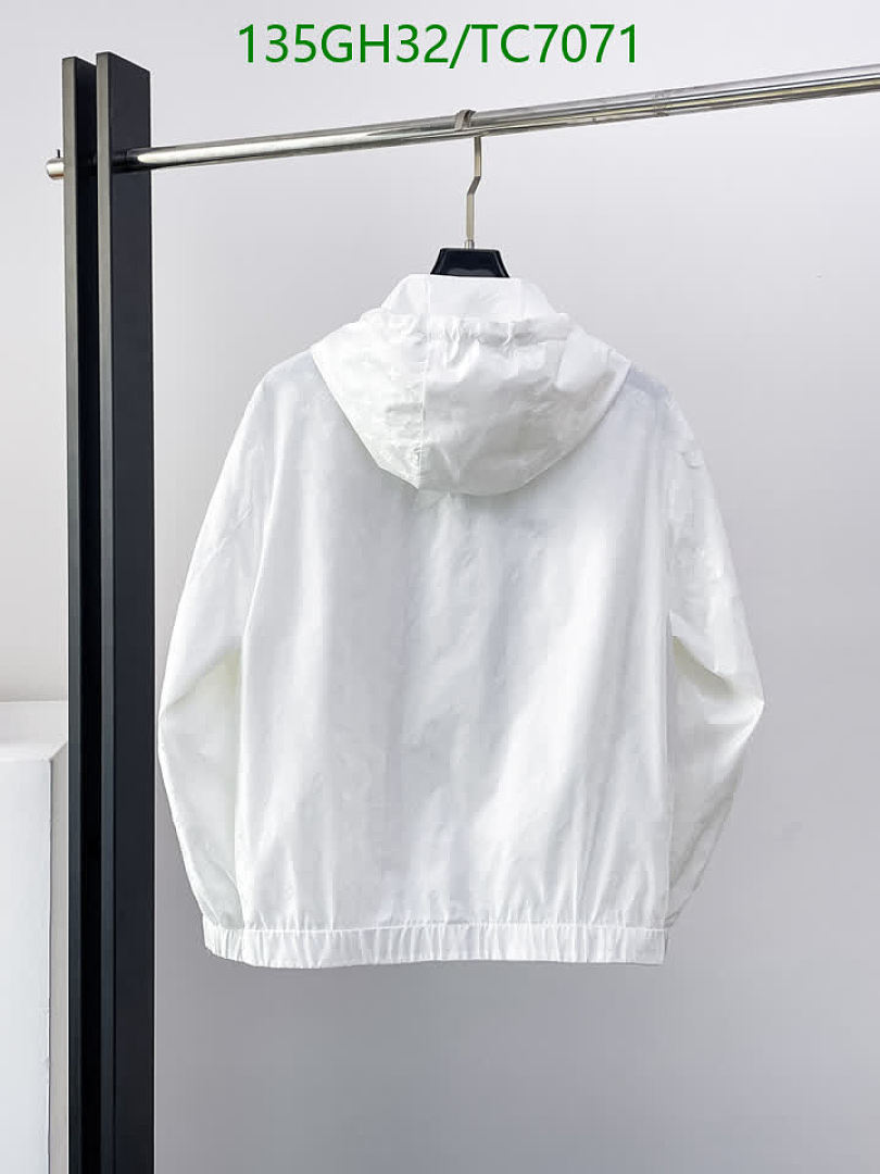 LV-Clothing Code: TC7071 $: 135USD